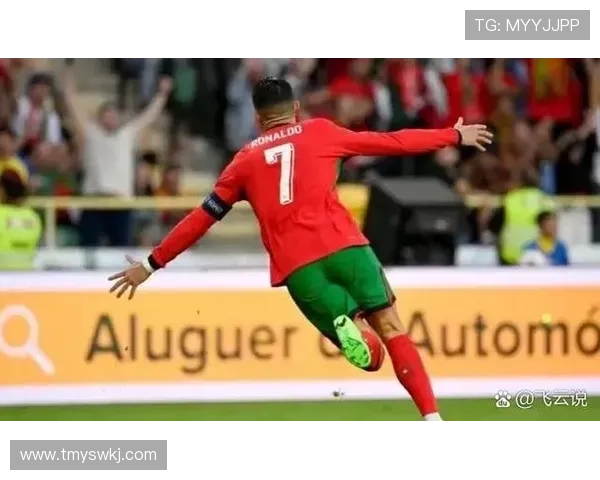 莱万渴望胜利与成就持续努力保持状态